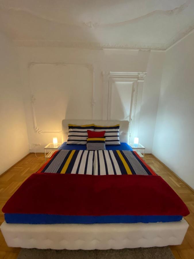 Promenade Guesthouse Near The Danube ブダペスト エクステリア 写真