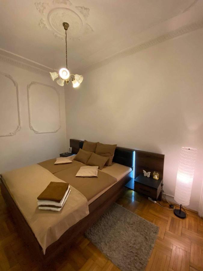 Promenade Guesthouse Near The Danube ブダペスト エクステリア 写真