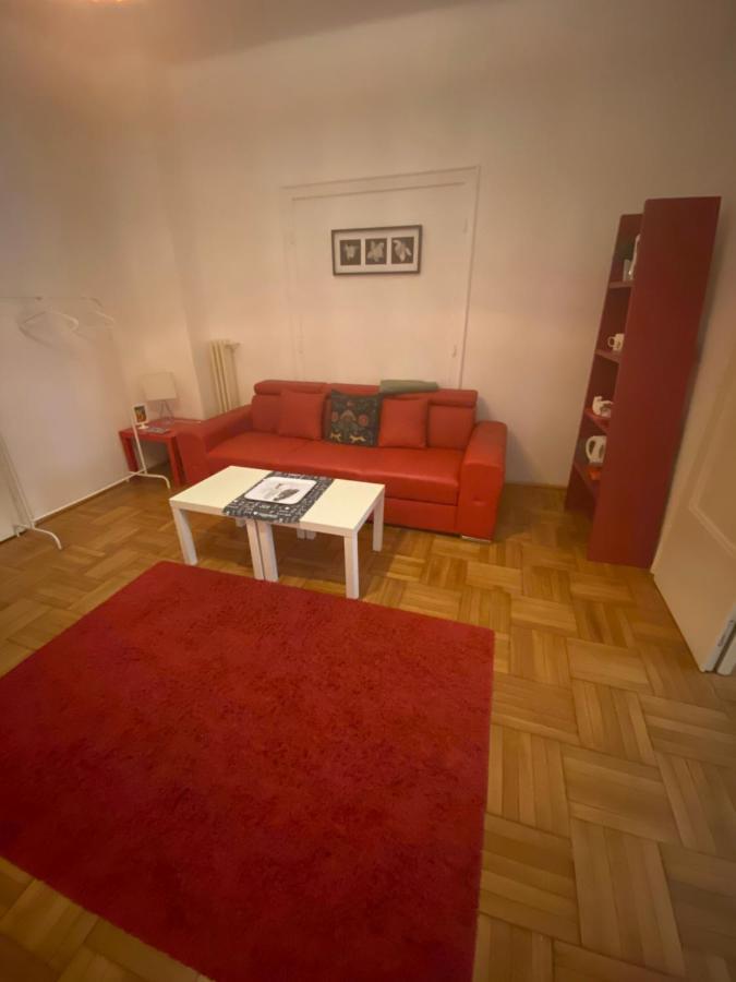 Promenade Guesthouse Near The Danube ブダペスト エクステリア 写真