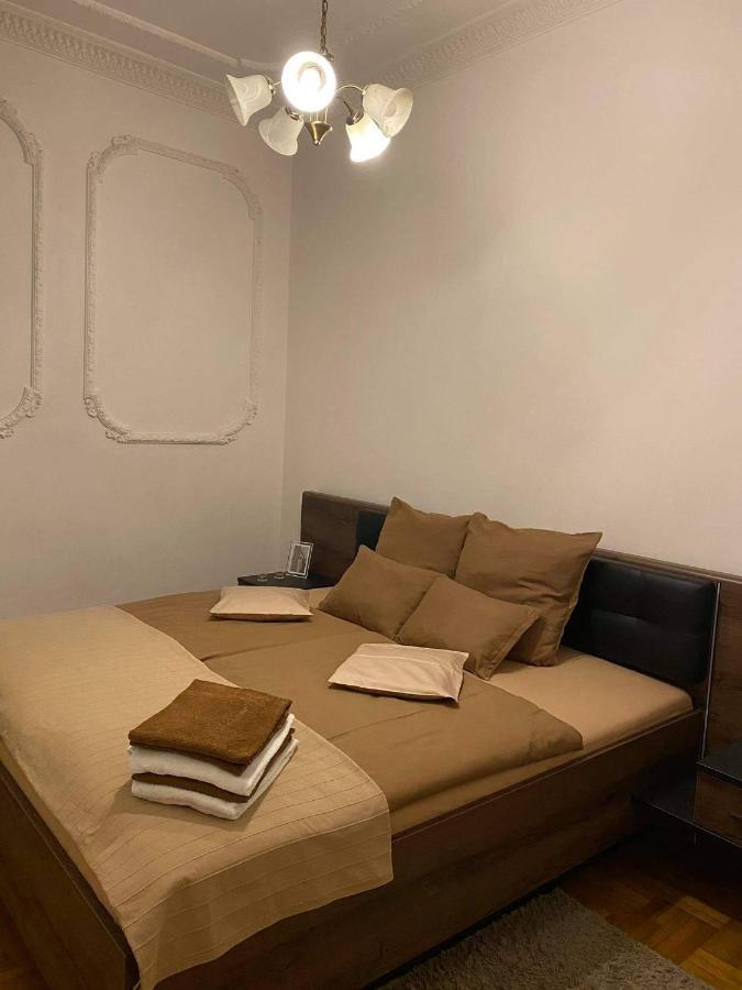 Promenade Guesthouse Near The Danube ブダペスト エクステリア 写真